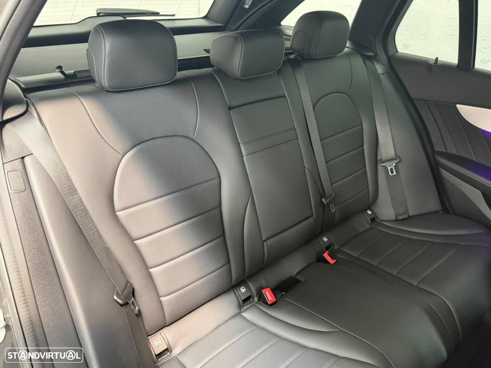Mercedes-Benz C 300 de AMG Line - 54