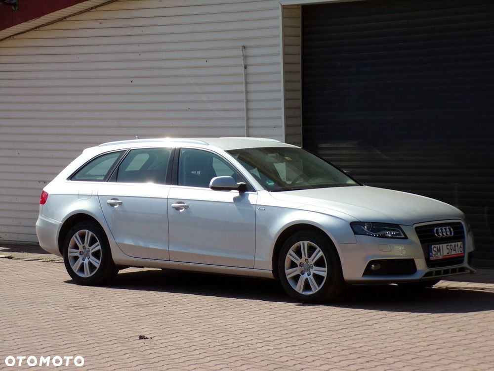 Audi A4 Avant - 13