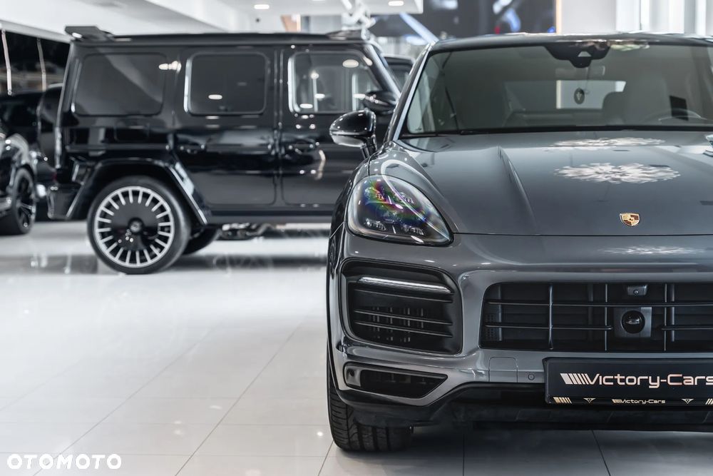 Porsche Cayenne - 17