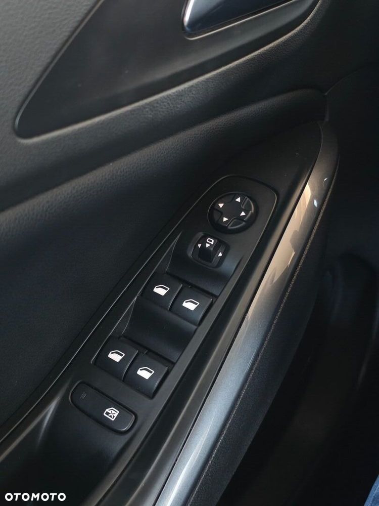 Opel Grandland 1.2 T Edition S&S - 17