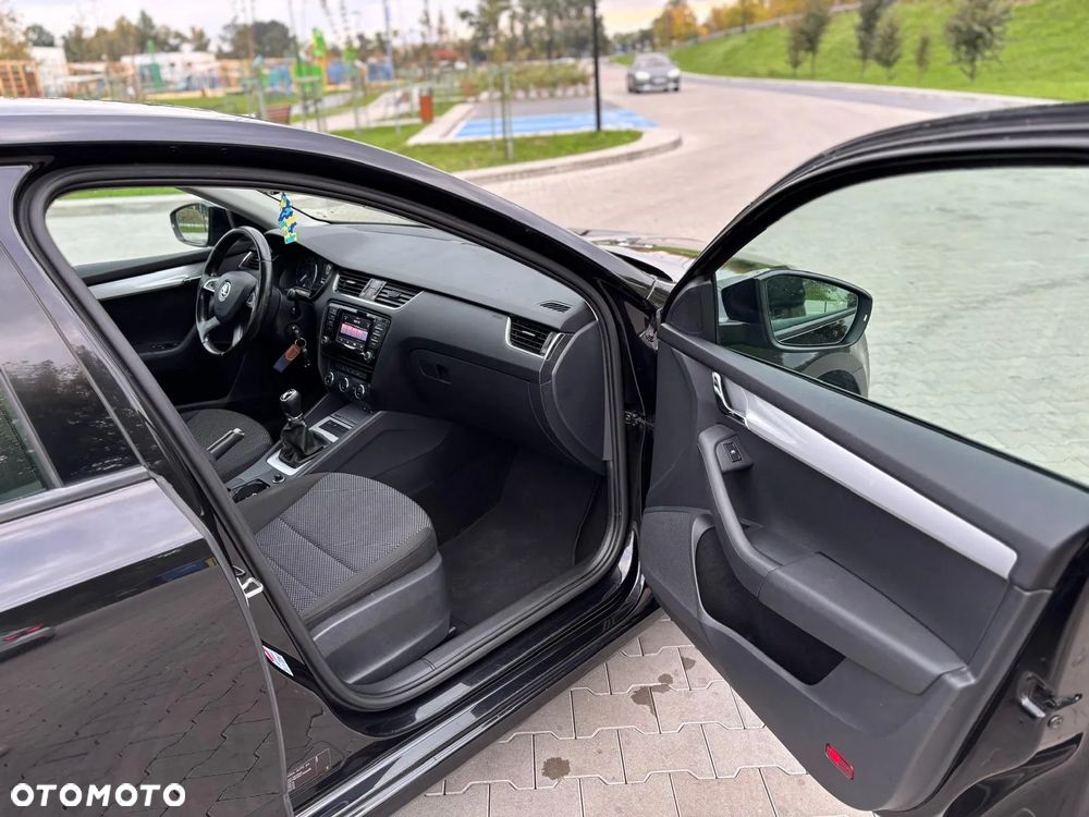 Skoda Octavia 1.6 TDI Ambition - 6