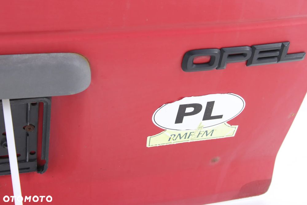 Opel Kadet HB Klapa Bagażnika - 4