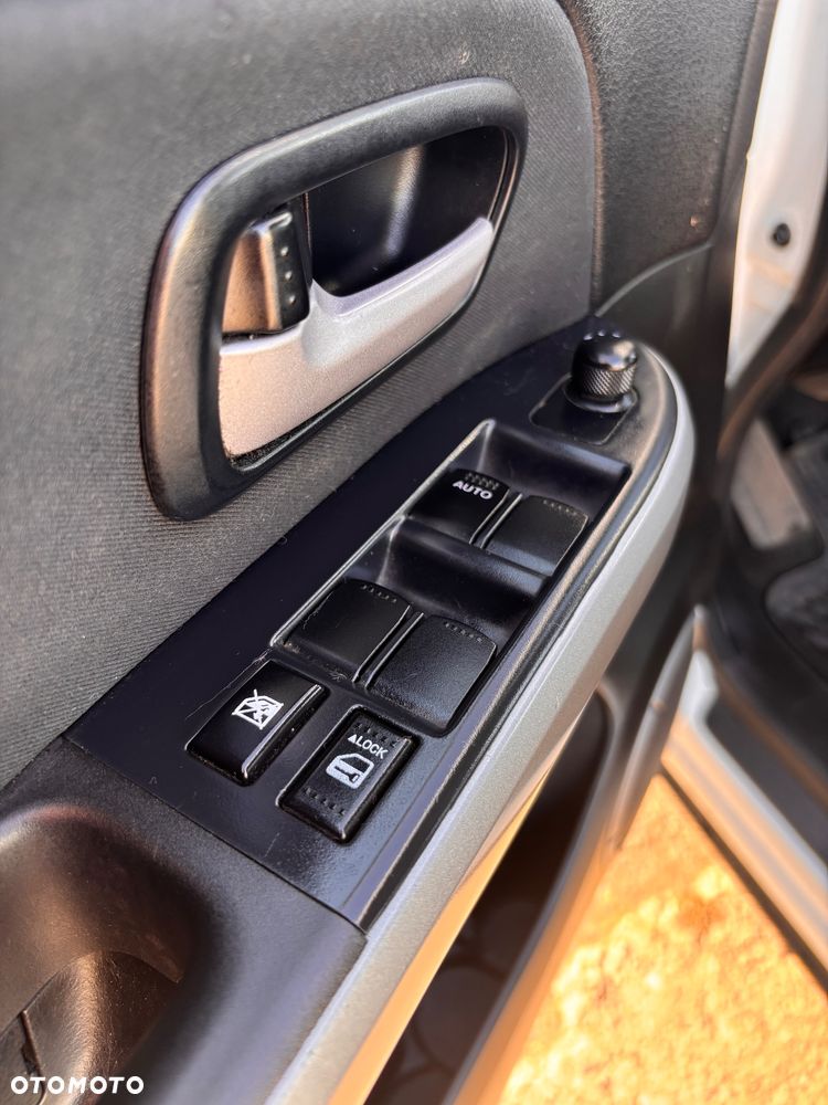 Suzuki Grand Vitara - 14