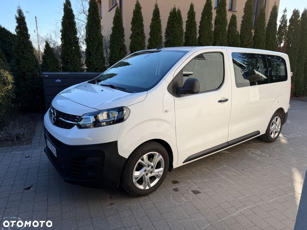 Opel Vivaro - 1