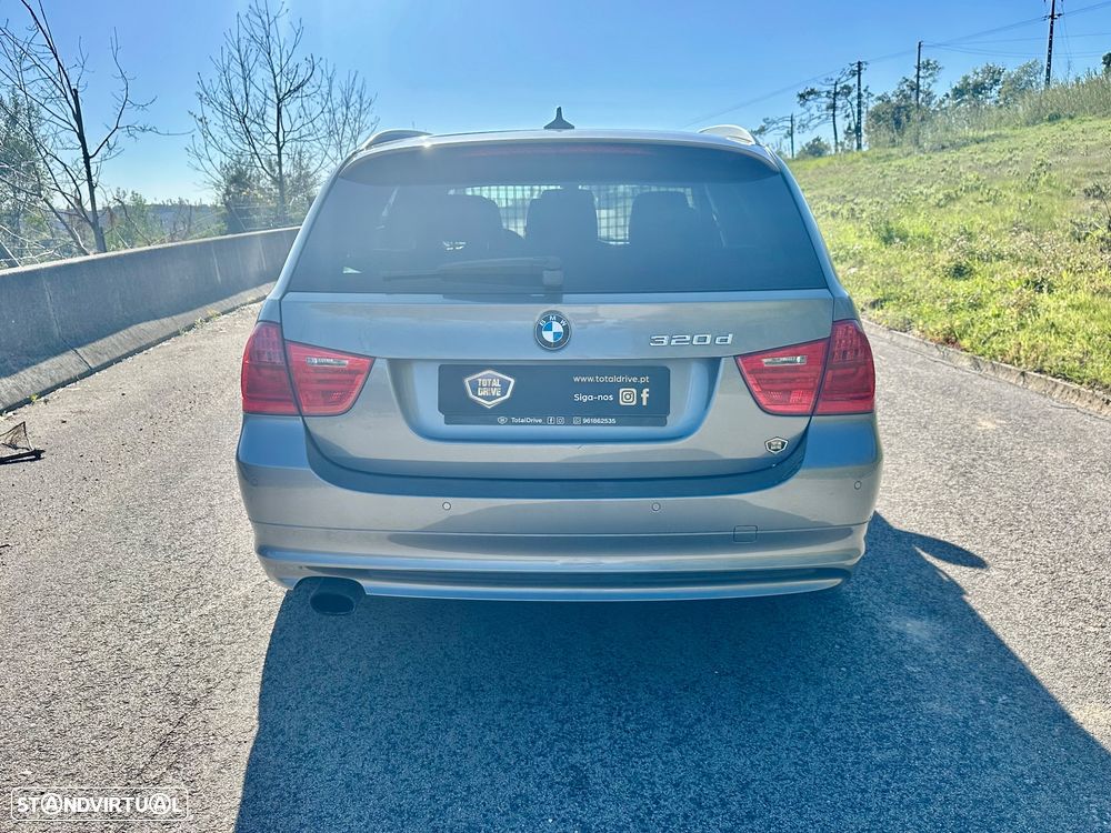 BMW 320 d EfficientDynamics Line Modern Auto - 11
