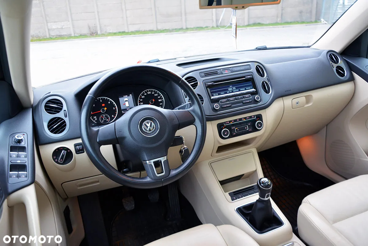 Volkswagen Tiguan 2.0 TDI DPF BlueMotion Technology Exclusive - 21
