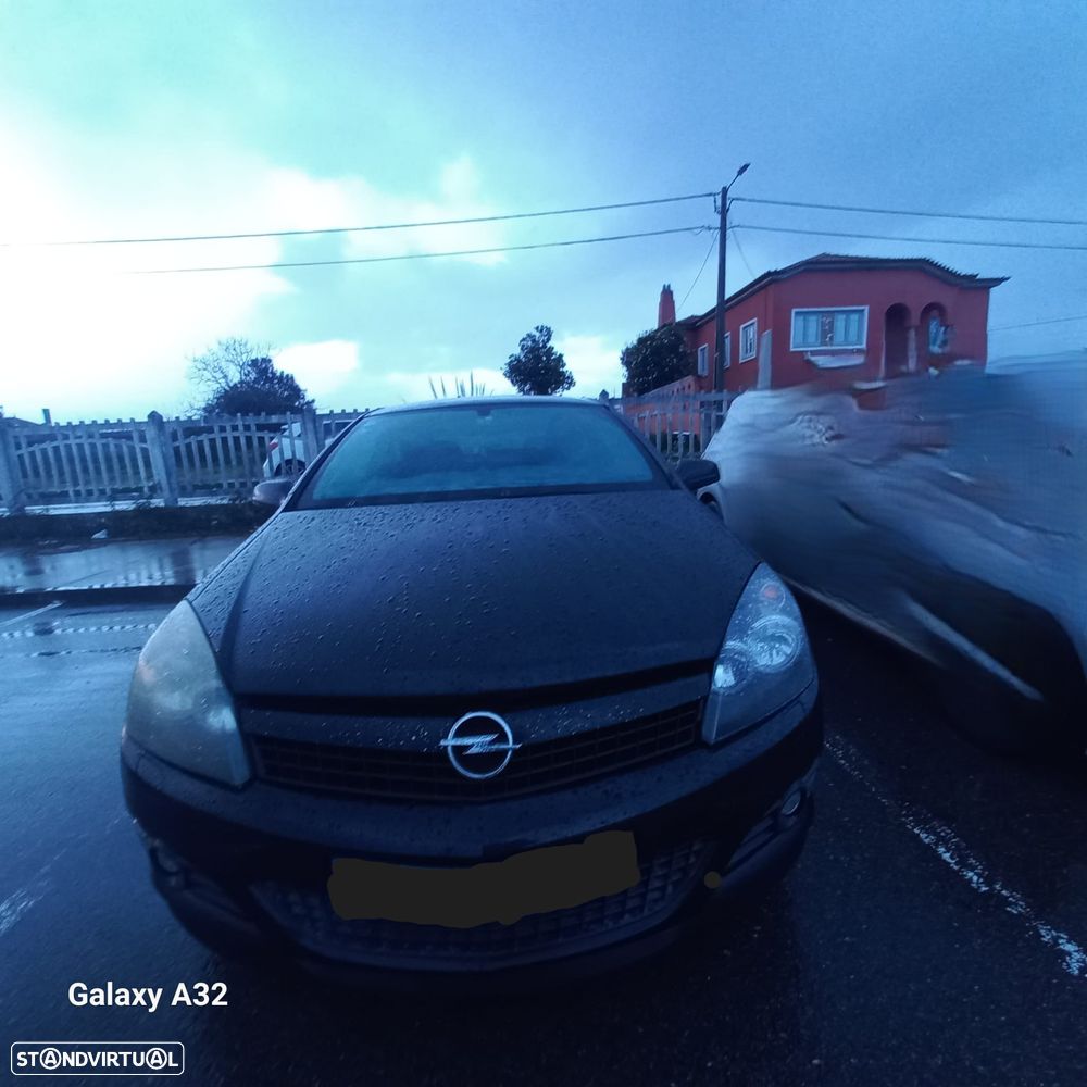 Opel Astra GTC 1.7 CDTI - 1