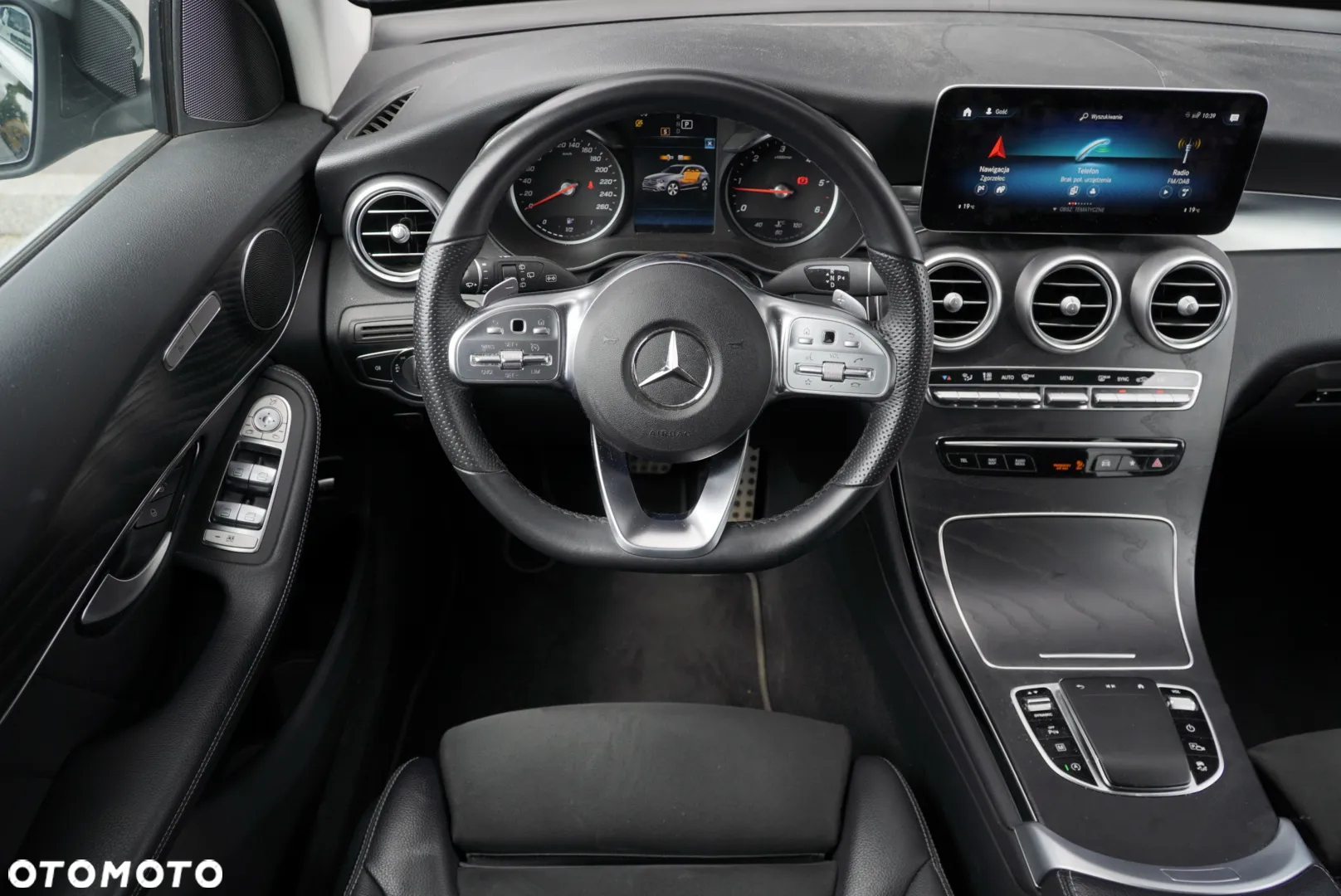 Mercedes-Benz GLC 200 d 4-Matic Business Edition - 23