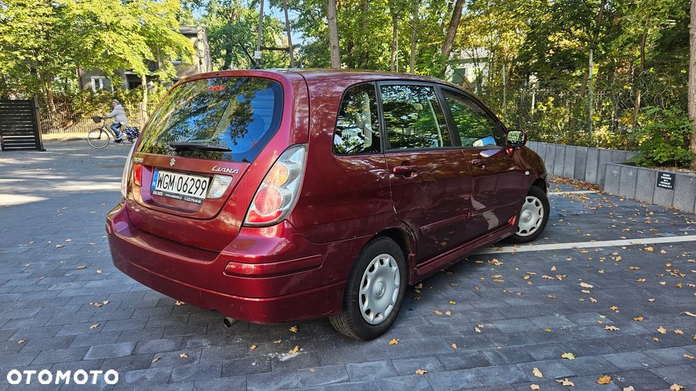 Suzuki Liana - 5