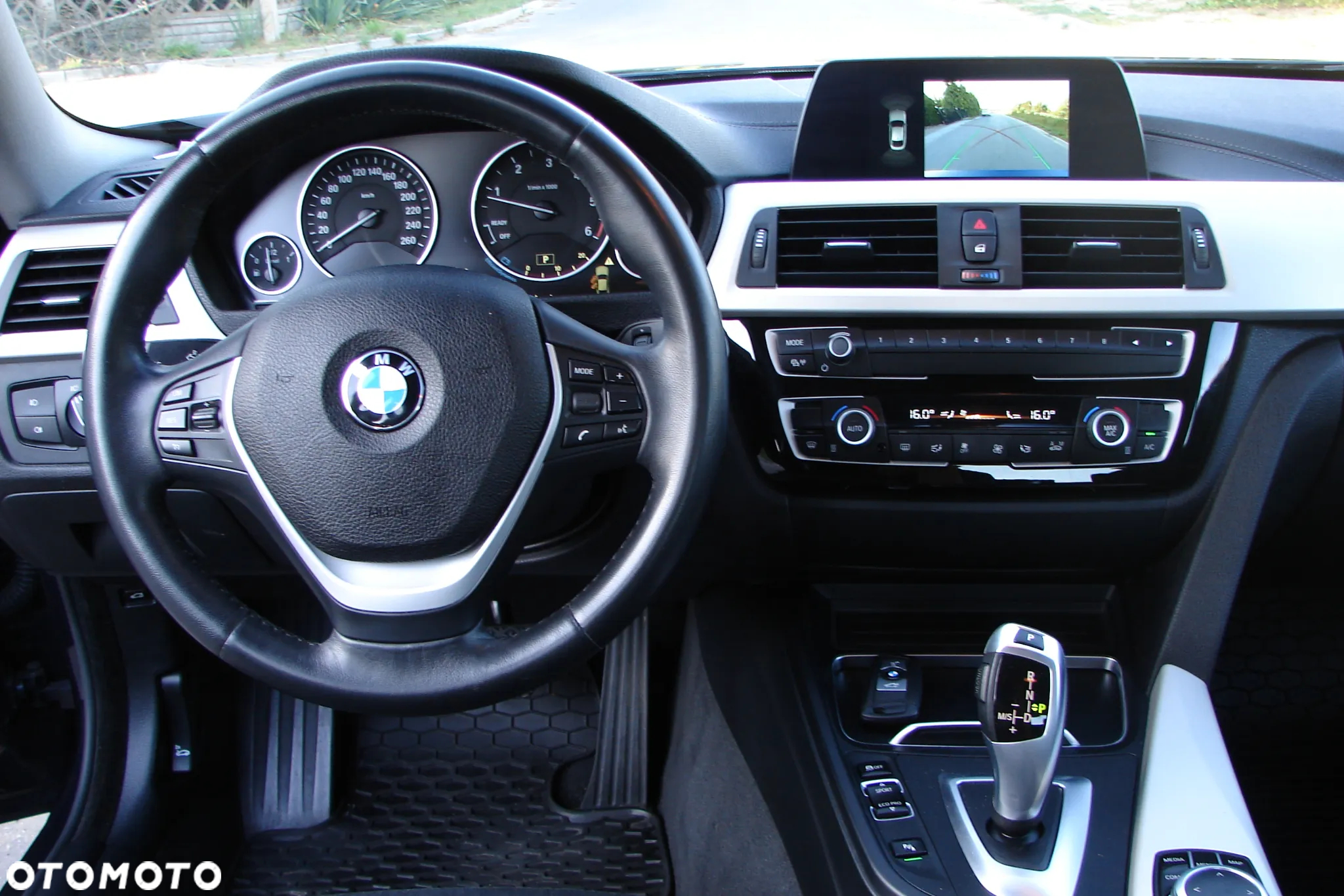 BMW Seria 4 418d Gran Coupe - 15