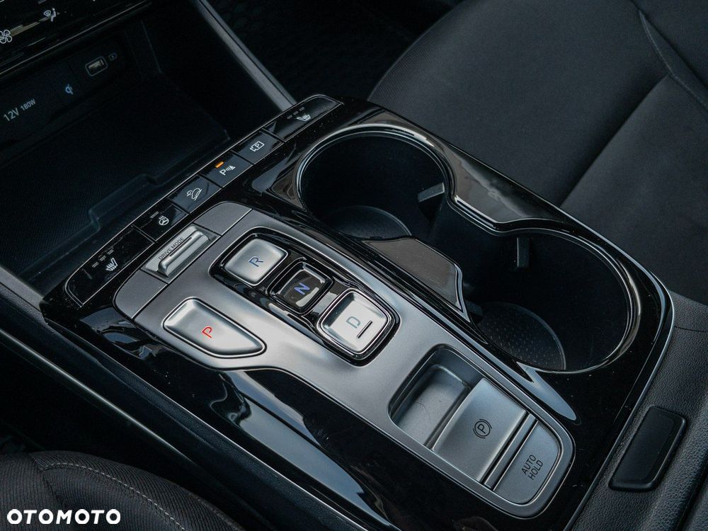 Hyundai Tucson 1.6 T-GDi HEV Executive 2WD - 22