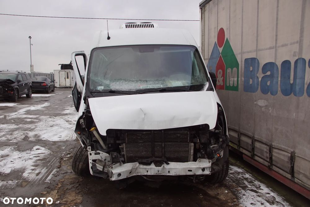 Auto na części - Opel Movano B RWD L4H2 Lift 2.3 CDTI 163 KM M9T700 M73 11U 2016R Silnik Skrzynia Drzwi Błotnik Lusterko Szyba Zderzak Klamka Lampa Deska Kokpit Sterownik Moduł Czujnik Licznik Wyświetlacz Kierownica Panel Wał - 8