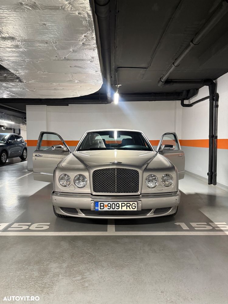 Bentley Arnage - 1
