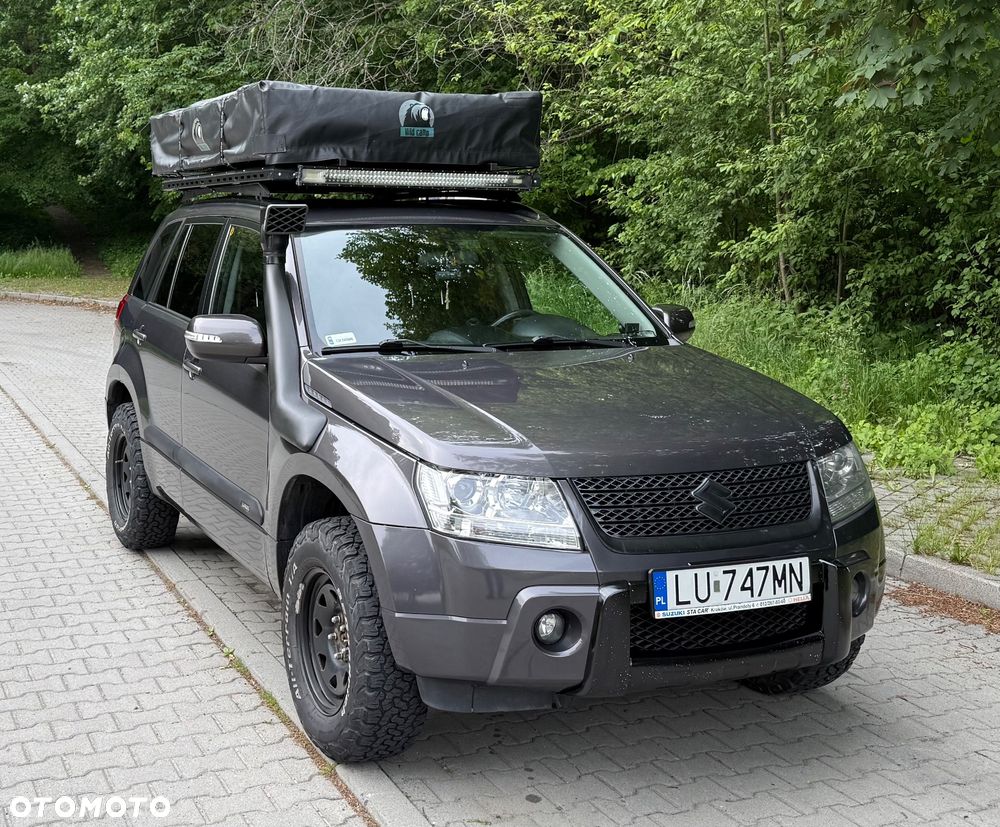 Suzuki Grand Vitara 2.0 Comfort - 21