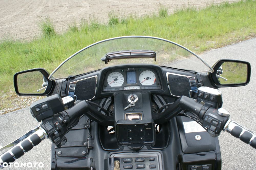 Honda GL - 13