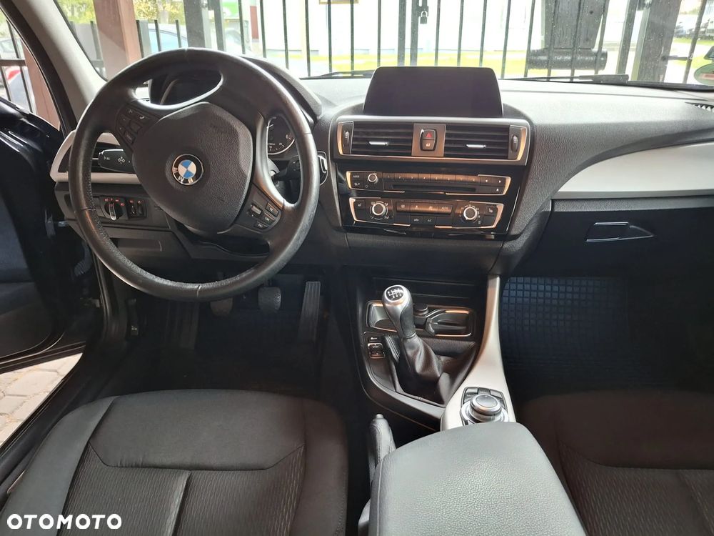 BMW Seria 1 116d - 11