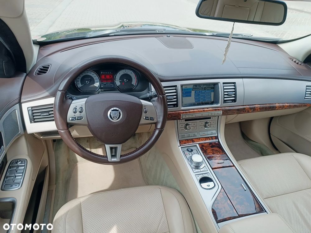 Jaguar XF 3.0 V6 S Premium Luxury - 13
