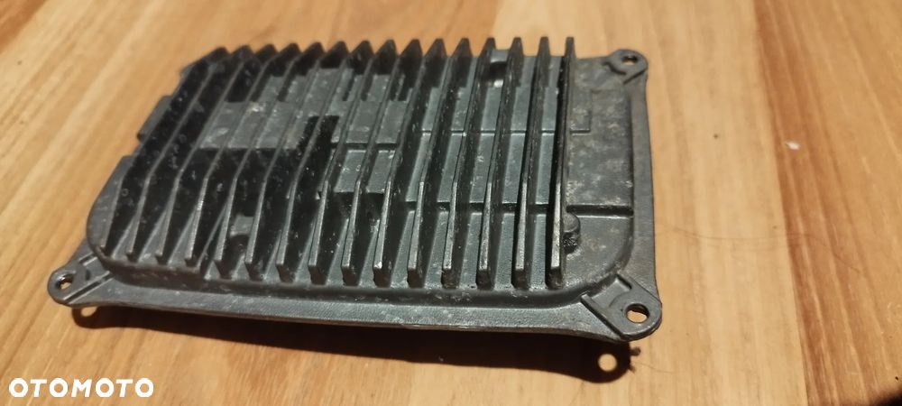 Mercedes W213 Przetwornica moduł LED A2139007308 - 4