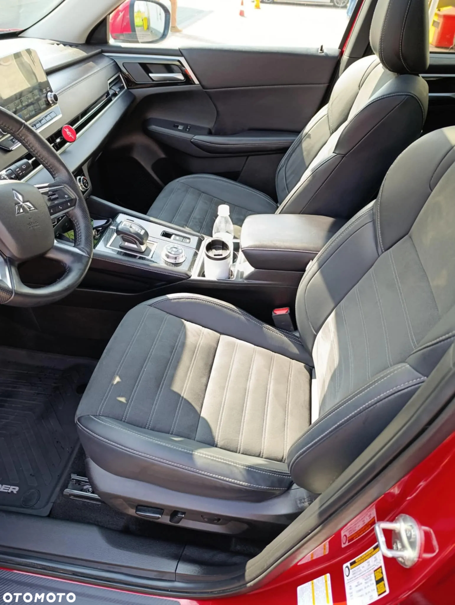 Mitsubishi Outlander 2.4 4WD Plug-In Hybrid Plus - 15