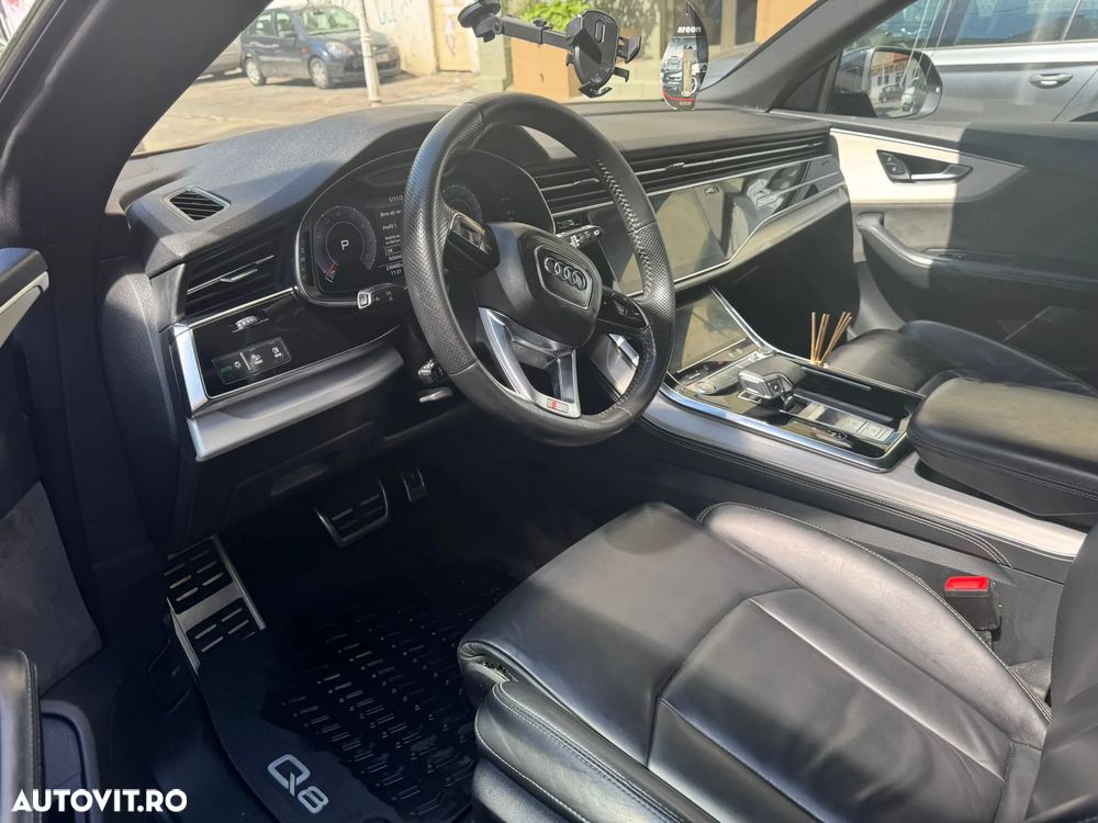Audi SQ8 - 4
