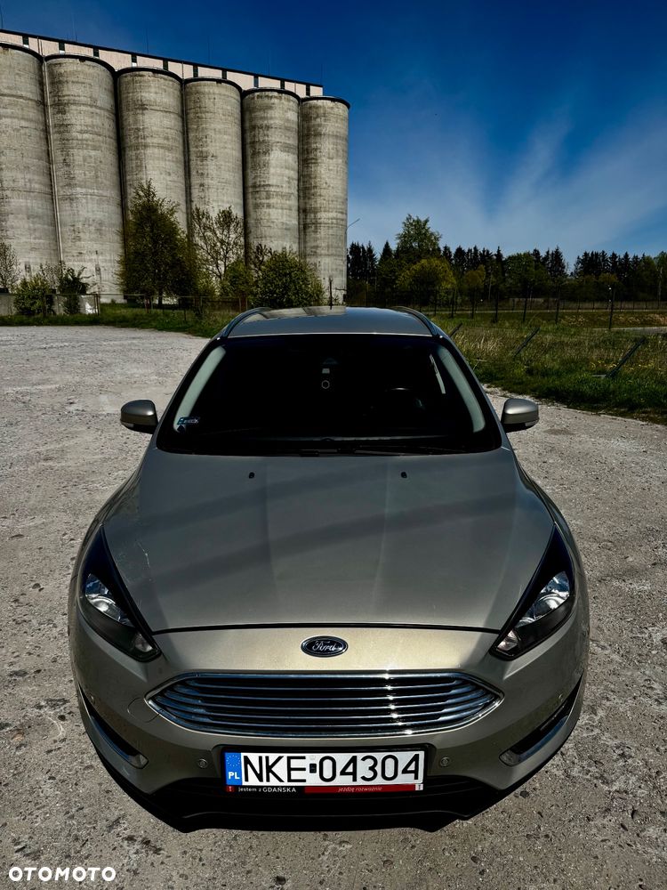 Ford Focus 1.0 EcoBoost Start-Stopp-System TITANIUM STYLE - 3