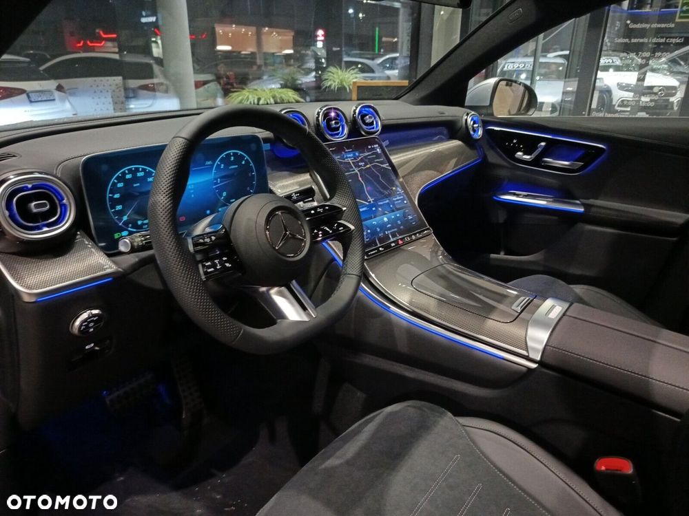 Mercedes-Benz GLC - 9