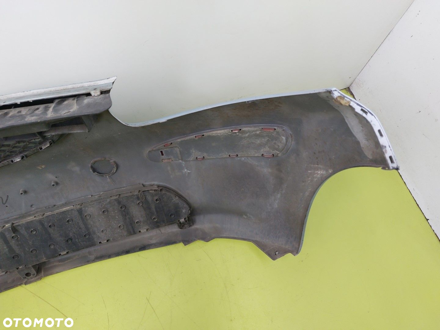 Zderzak przód przedni Toyota Aygo  I 2005-2014R LAK: 8R0 NIEBIESKI - 7