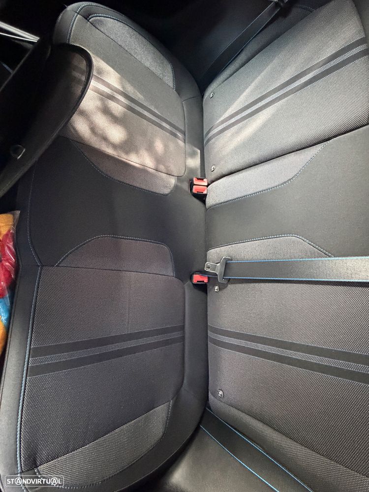Ford Fiesta 1.5 EcoBoost S&S ST X - 12