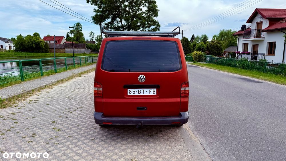 Volkswagen TRANSPORTER T5 1.9TDI - 23