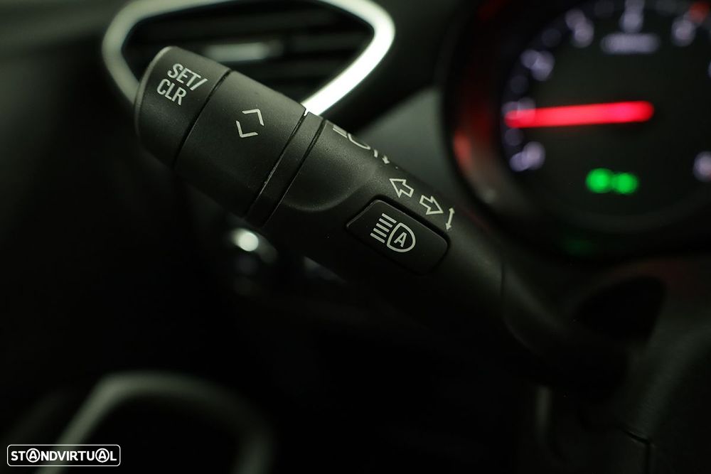 Opel Crossland 1.2 T Design & Tech - 15