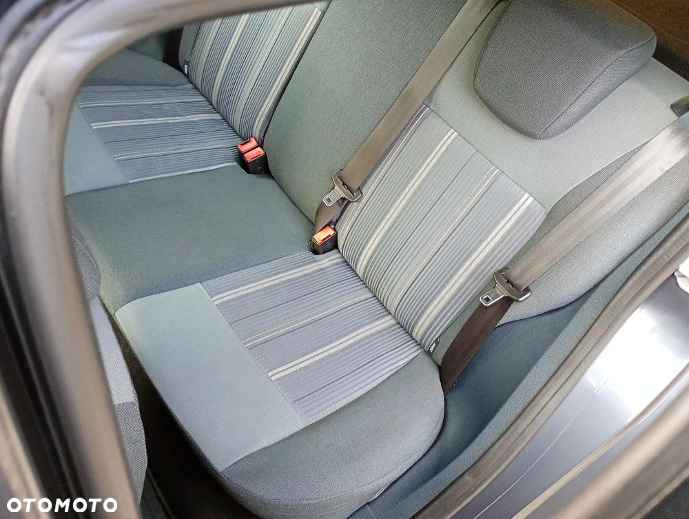 Ford Fiesta 1.25 Viva - 21