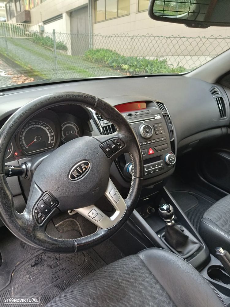Kia ProCeed 1.6 CRDi Spirit - 3