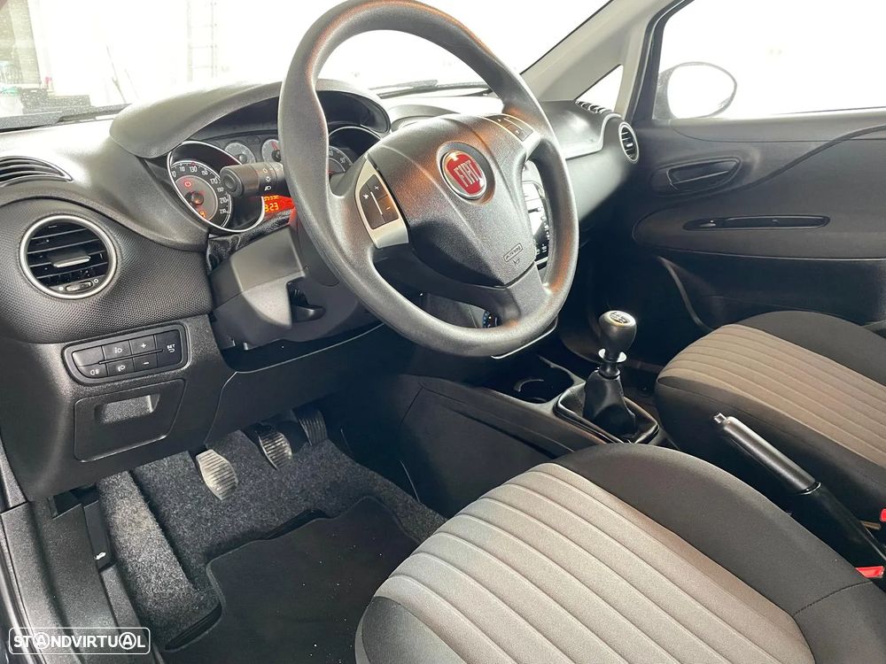 Fiat Punto 1.2 Lounge Start&Stop - 10