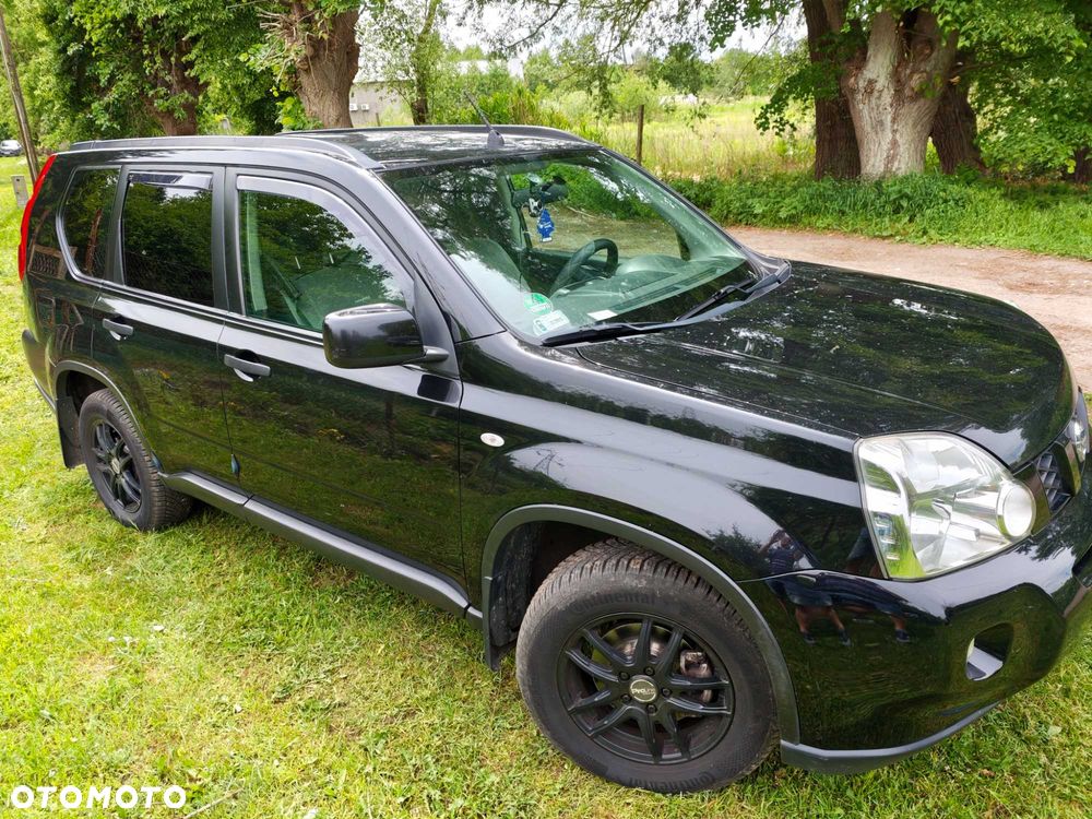 Nissan X-Trail - 2
