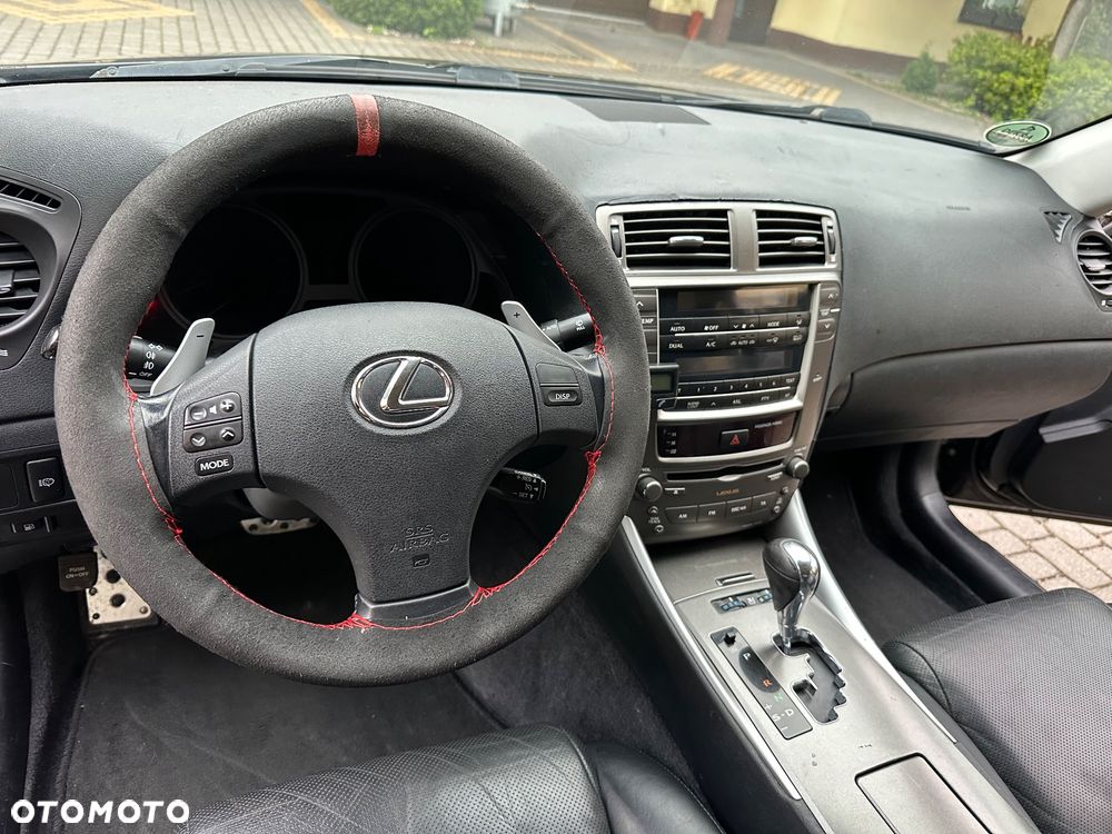 Lexus IS 250 Sport - 20