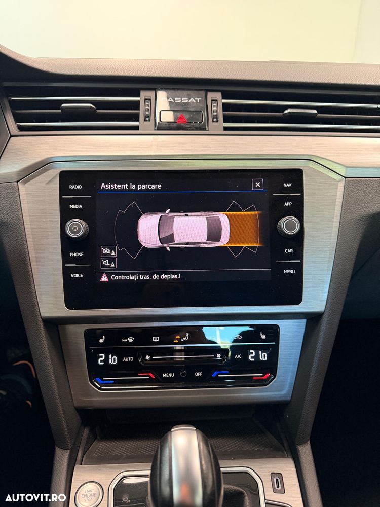 Volkswagen Passat 2.0 TDI DSG Comfortline - 6