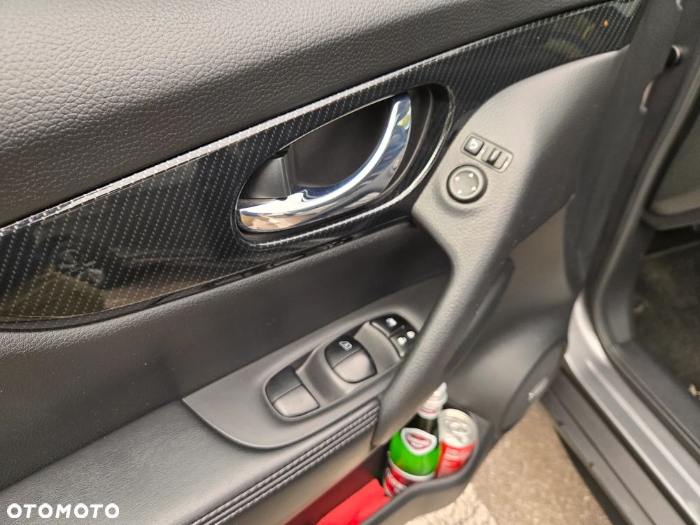 Nissan X-Trail 1.6 DIG-T Tekna 2WD - 22