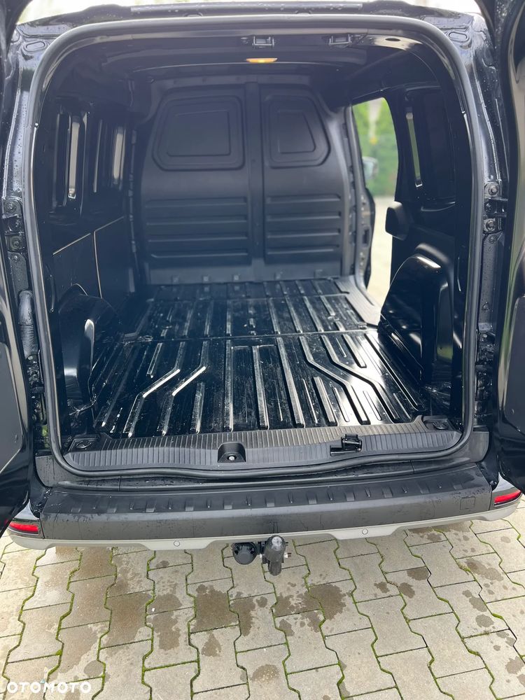 Renault Kangoo van - 16