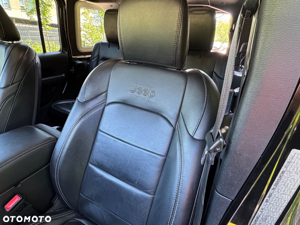 Jeep Wrangler Unlimited GME 2.0 Turbo Rubicon - 16