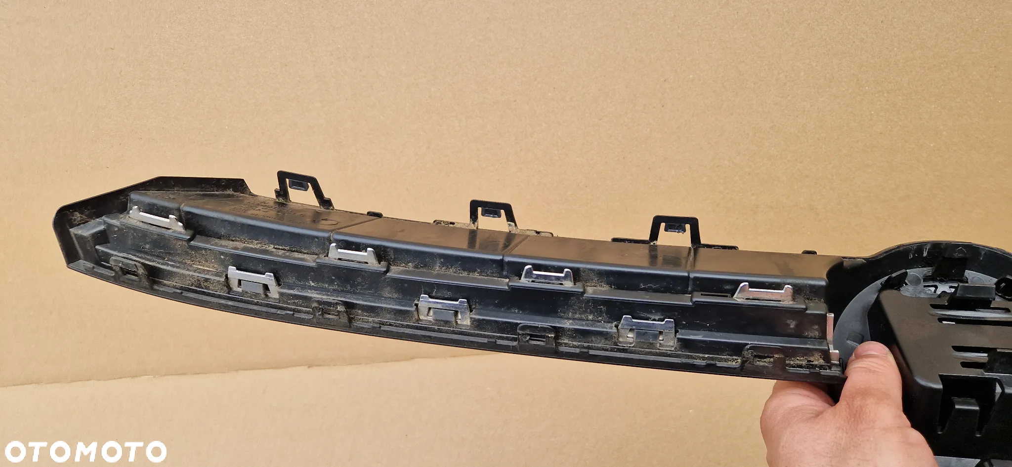VW POLO 2G LIFT 22- GRILL ATRAPA CHROM RADAR 2GS853651C - 10