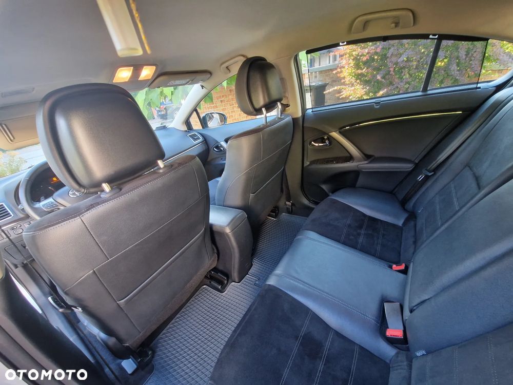 Toyota Avensis 1.8 Premium EU5 MS - 7