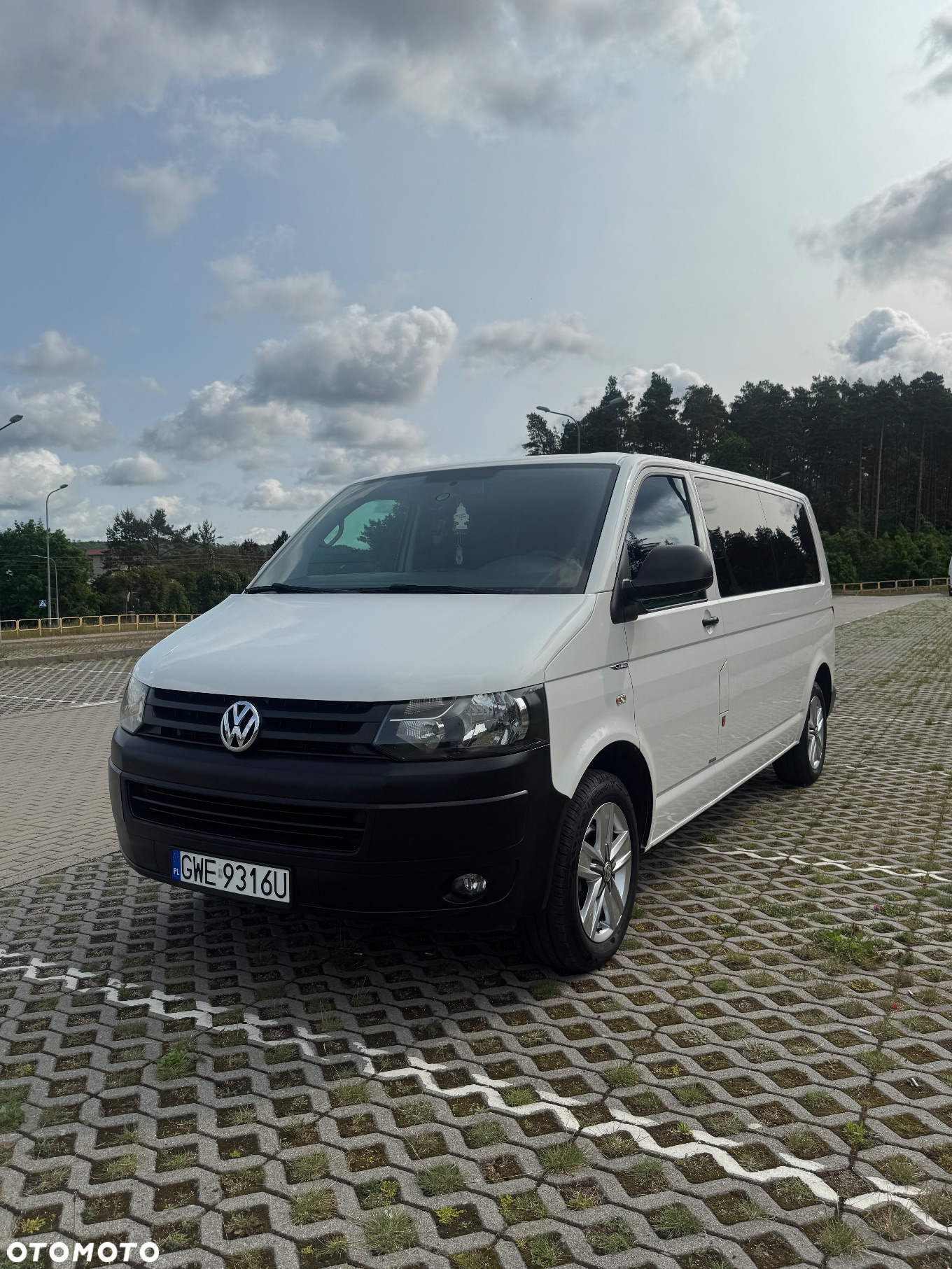Volkswagen Transporter - 2