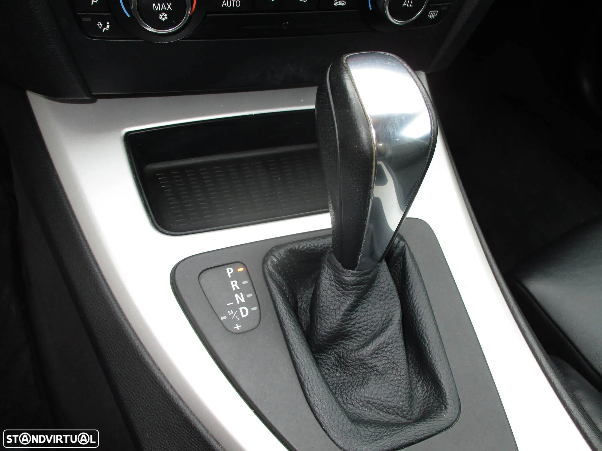 BMW 320 d Coupe Auto - 9