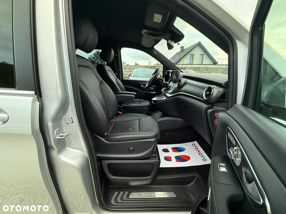 Mercedes-Benz Klasa V 300 d lang 4Matic 9G-TRONIC Avantgarde Edition - 34