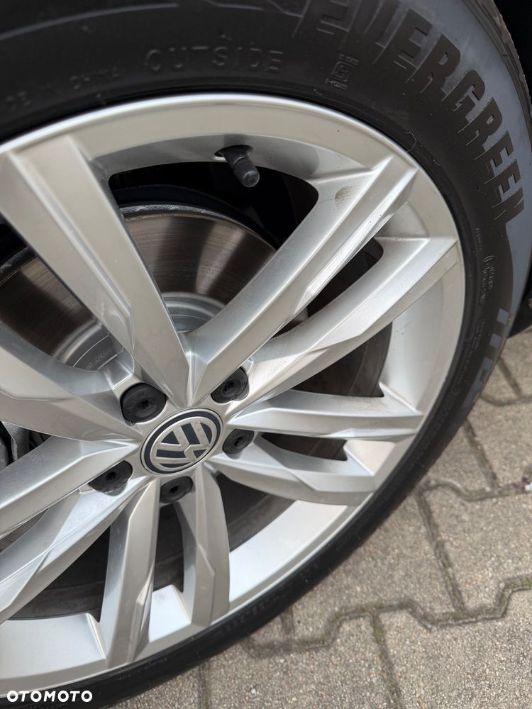 Volkswagen Passat 1.8 TSI (BlueMotion Technology) DSG Comfortline - 13