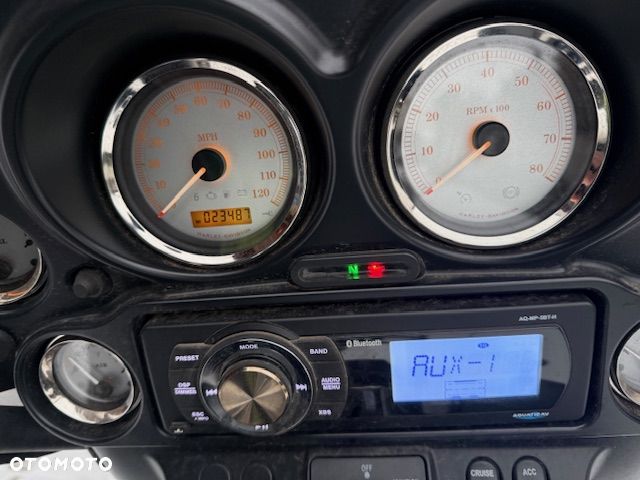 Harley-Davidson Dyna Super Glide - 11