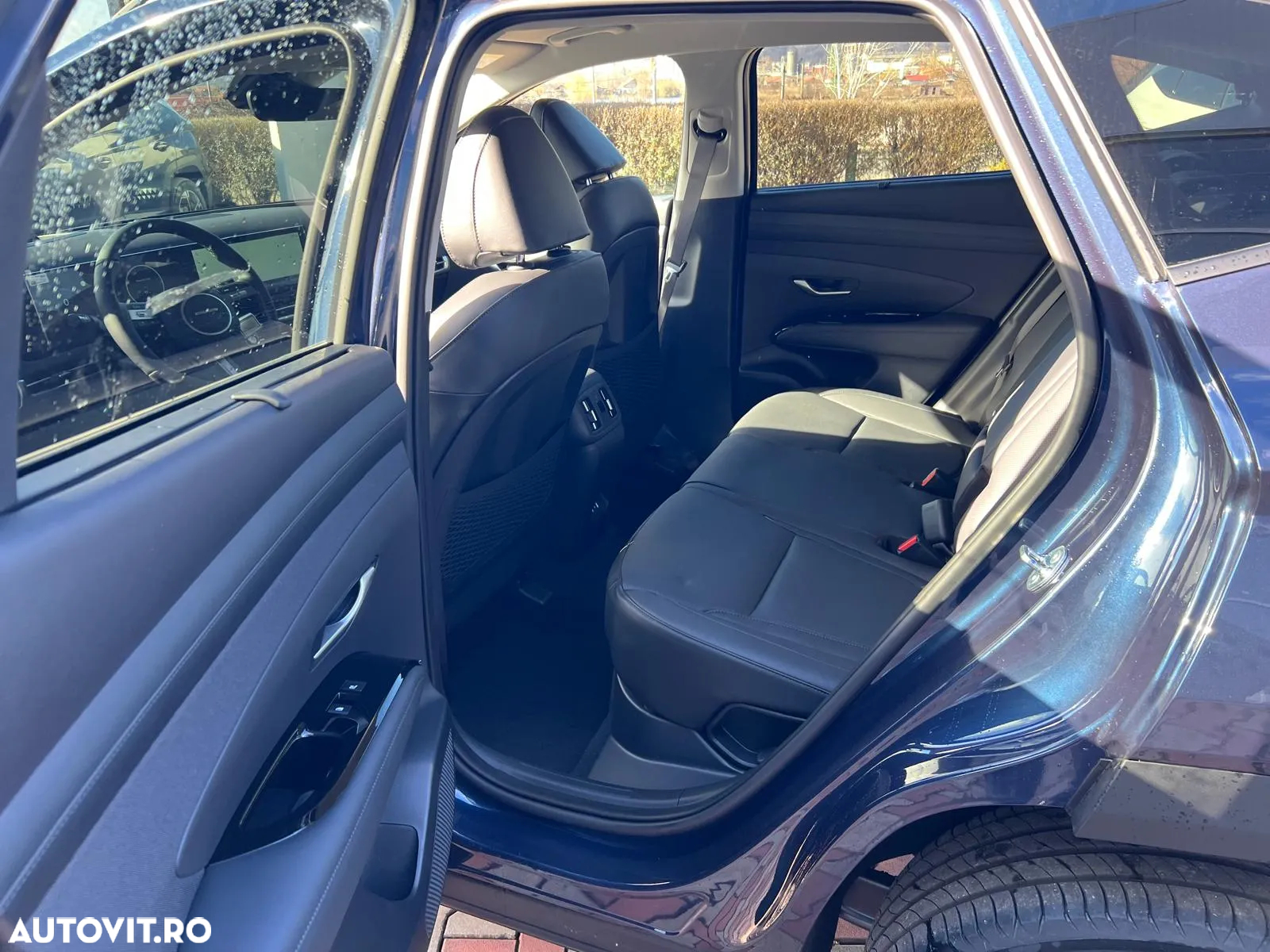 Hyundai Tucson 1.6 l 215 CP 4WD 6AT HEV Premium - 10