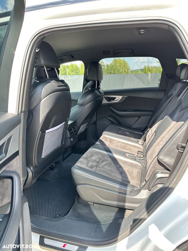 Audi Q7 3.0 50 TDI quattro Tiptronic - 4