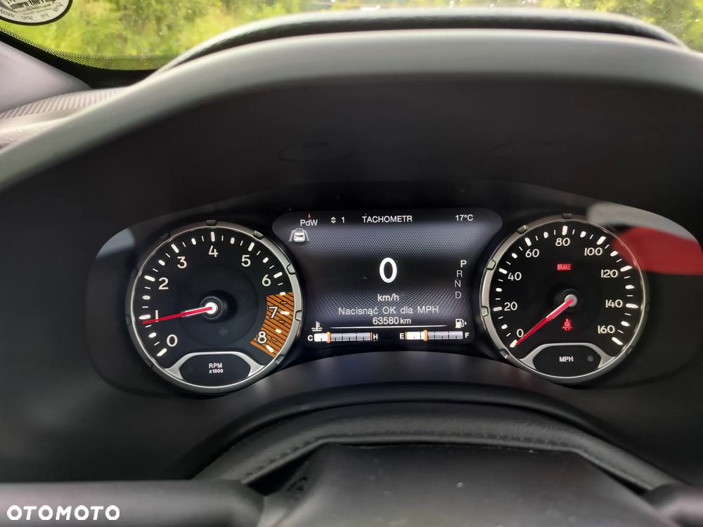 Jeep Renegade - 16