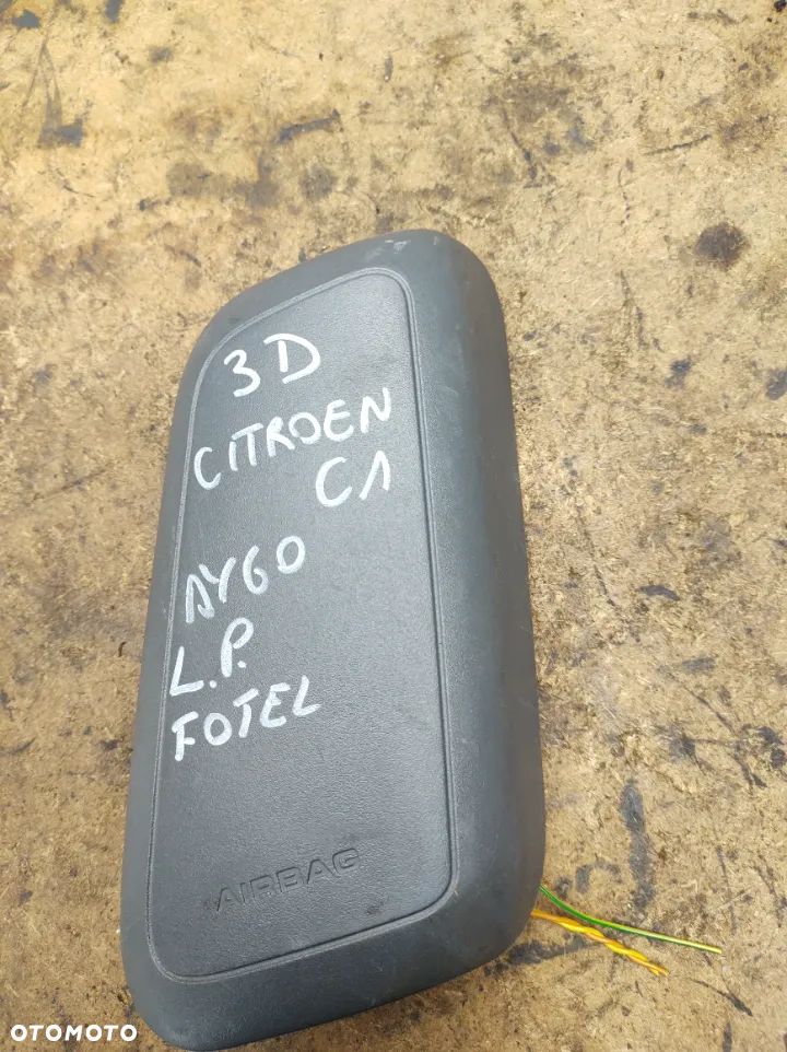 Citroen C1 Peugeot 107 AYGO poduszka fotela lewa airbag - 1